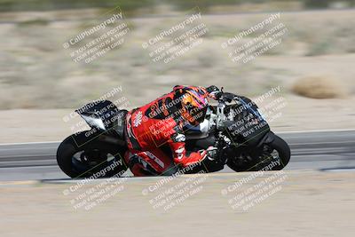 media/Jan-15-2026-Racers Edge (Thu) [[dfebeb70ab]]/2-A Group/Session 3 (Turn 15 Inside Pans)/